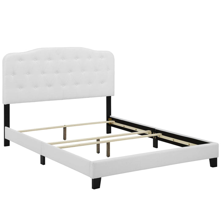 Zito Queen Bed - White Denmark Home
