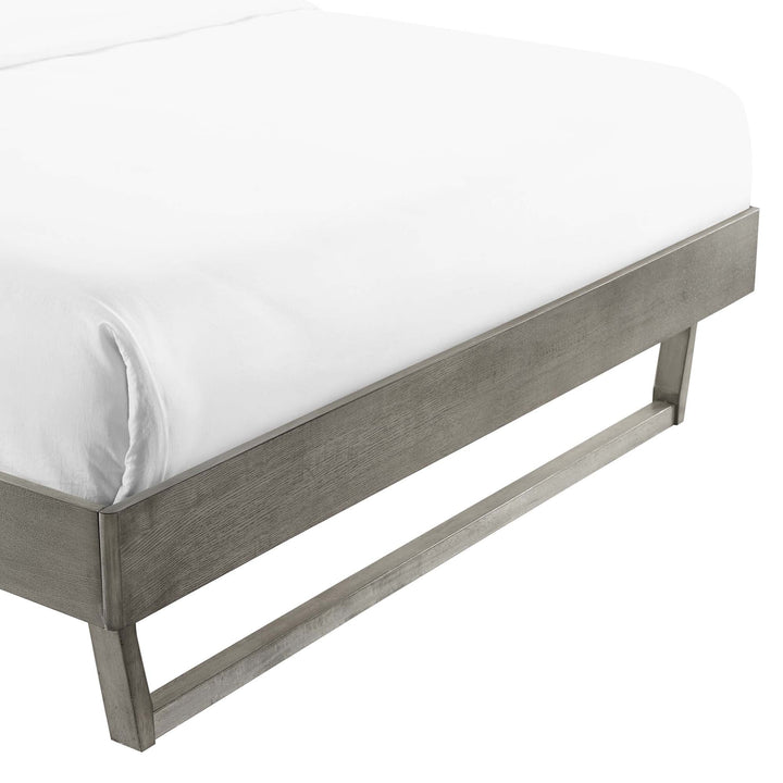 Lovisa Queen Platform Bed - Gray Denmark Home