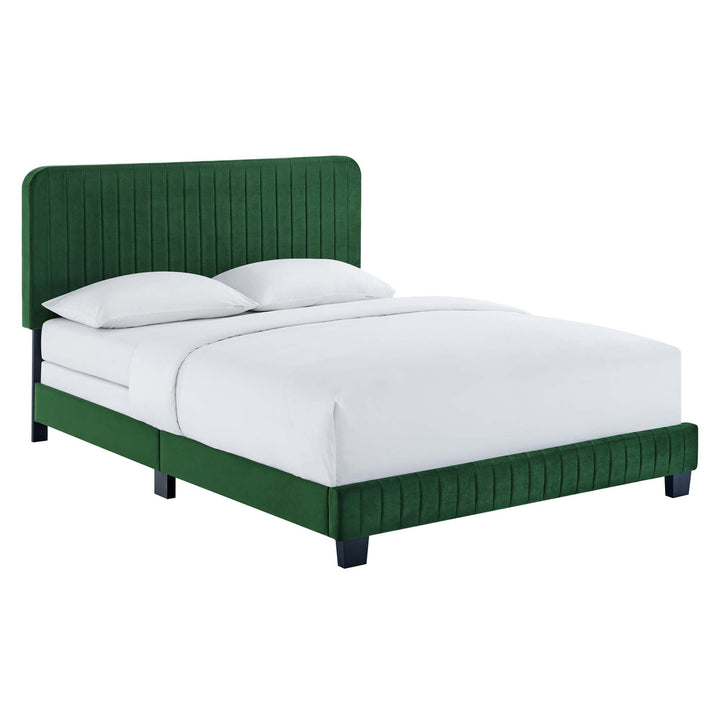 Yiva Queen Bed - White (Copy) Denmark Home