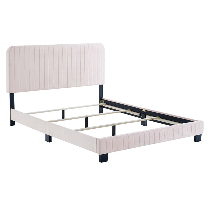 Yiva Queen Bed - Pink Denmark Home