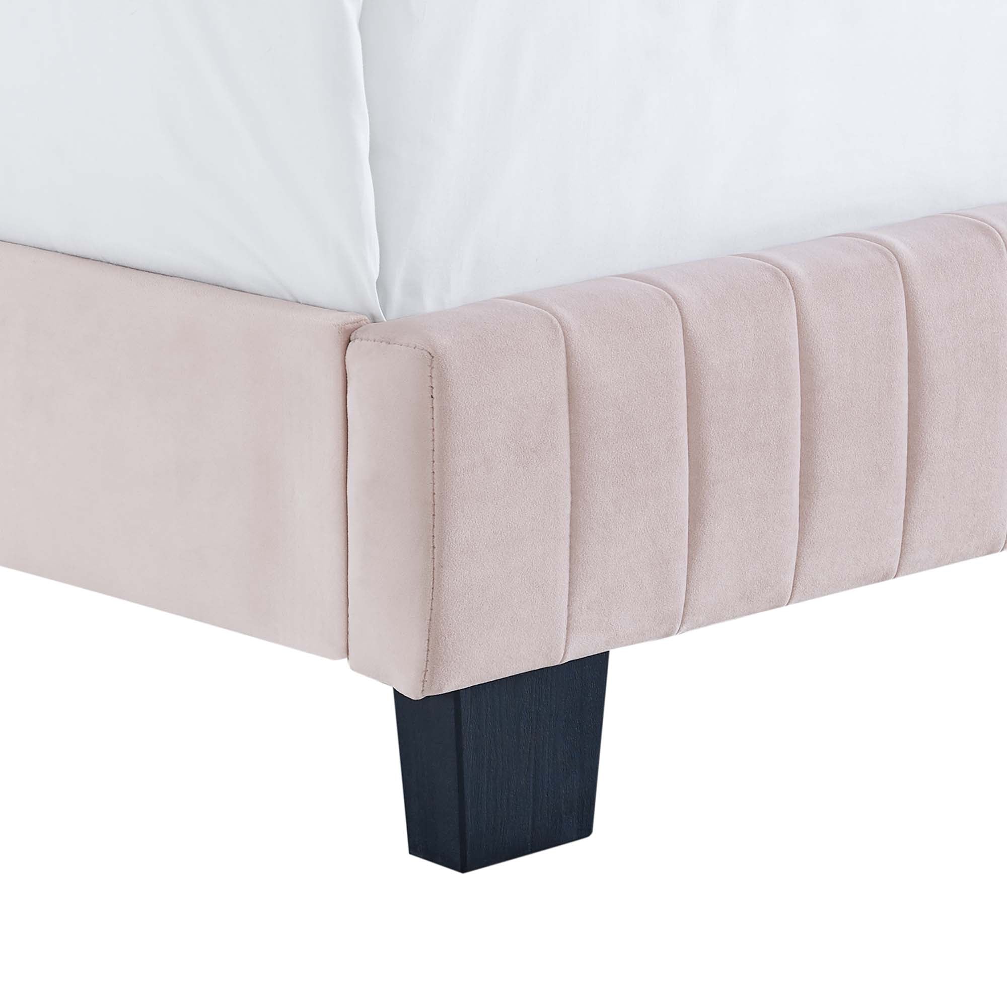 Yiva Queen Bed - Pink Denmark Home