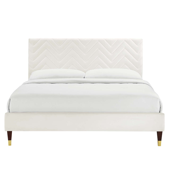 Zerina Queen Platform Bed - White Denmark Home