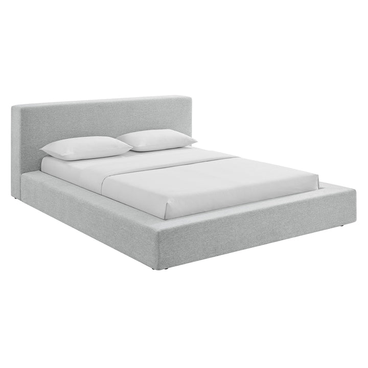 Siljan Chenille Queen Platform Bed - Light Gray Denmark Home