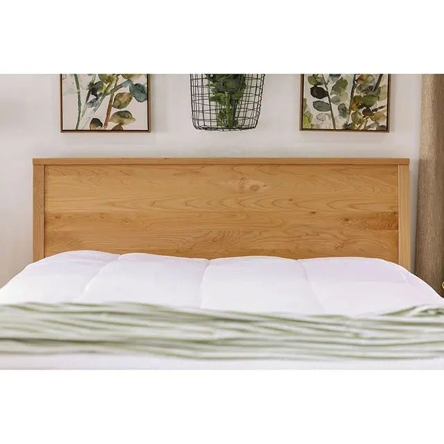 Skara Solid Wood Platform Bed – Light Oak, Mid-Century Modern Denmark Home